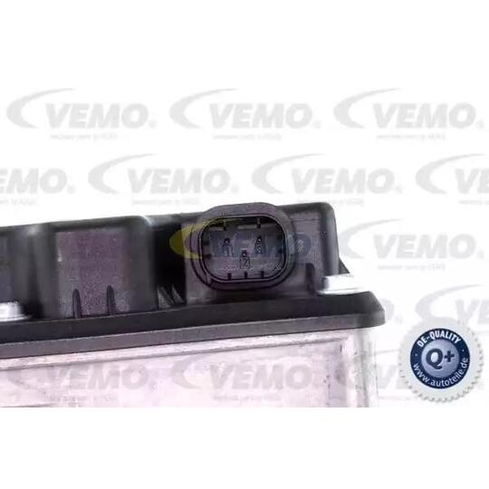 V30-81-0011 - Throttle body 