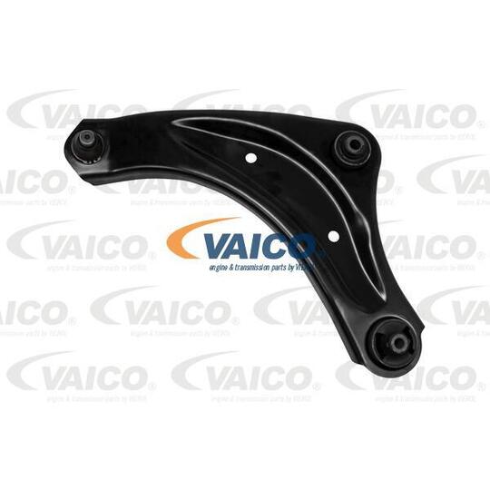 V38-0186 - Track Control Arm 