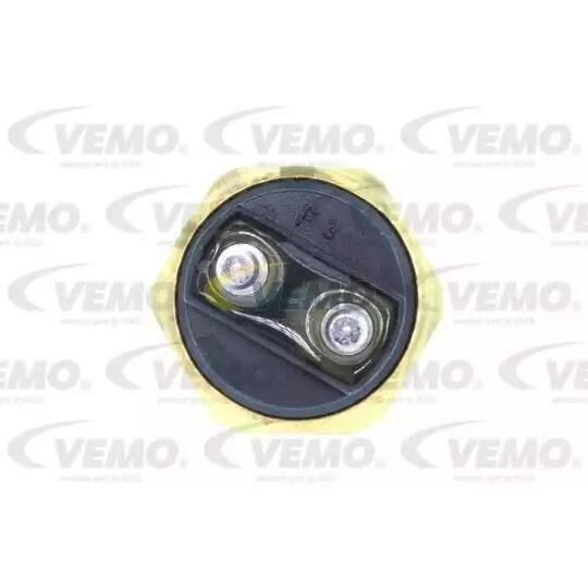 V38-99-0032 - Temperature Switch, radiator fan 