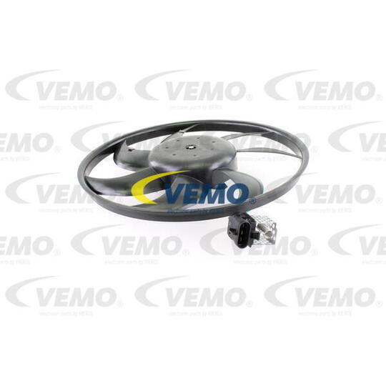 V40-01-1065 - Ventilaator, mootorijahutus 