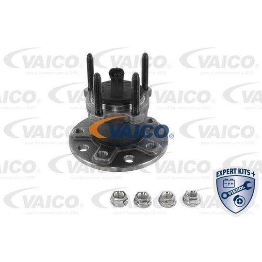 V40-0545 - Wheel hub 