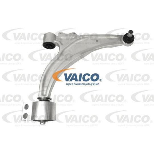 V40-0898 - Track Control Arm 