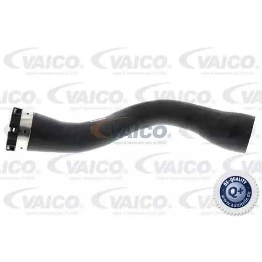 V40-1444 - Charger Intake Hose 