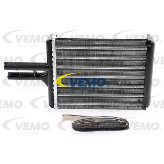 V40-61-0012 - Heat Exchanger, interior heating 