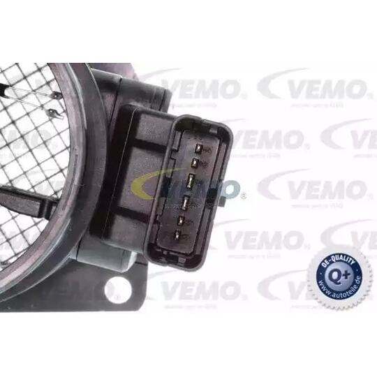 V40-72-0451 - Air Mass Sensor 