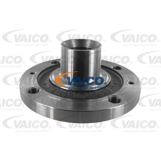 V42-0288 - Wheel hub 