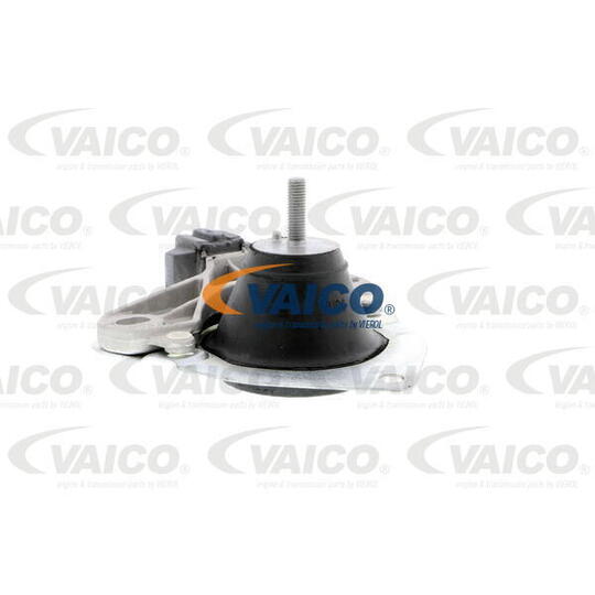 V46-9599 - Engine Mounting 