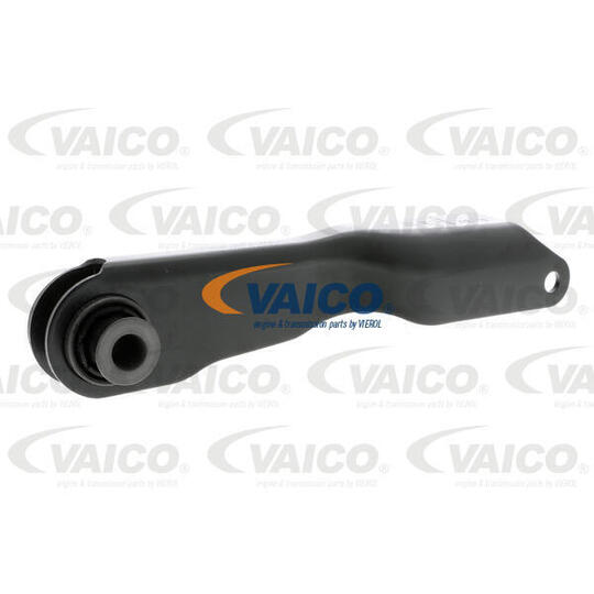 V48-0213 - Track Control Arm 