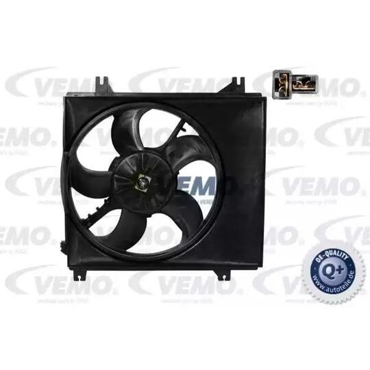 V52-01-0003 - Fan, radiator 