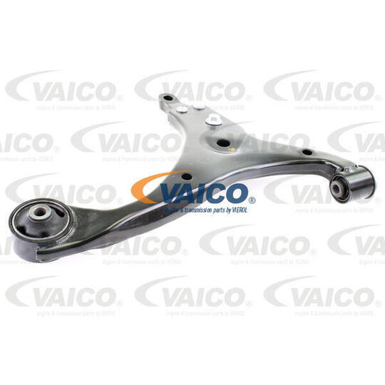 V52-0256 - Track Control Arm 