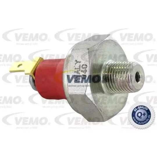 V52-73-0003 - Oil Pressure Switch 