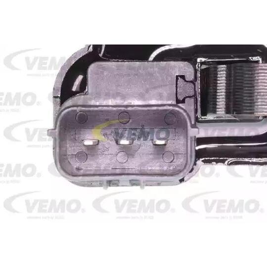 V64-70-0009 - Ignition coil 