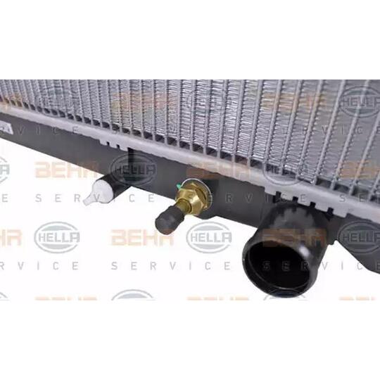 8MK 376 773-401 - Radiator, engine cooling 