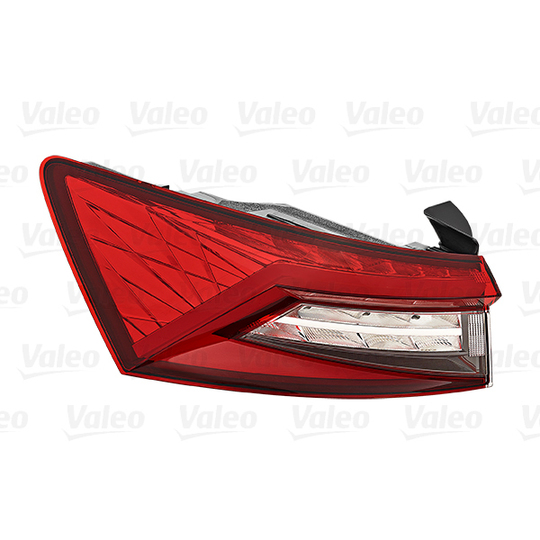 047143 - Combination Rearlight 