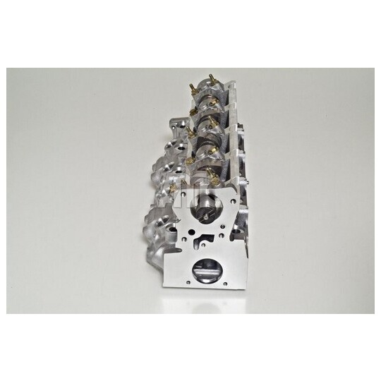 908195 - Cylinder Head 