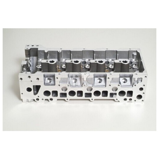 908572 - Cylinder Head 