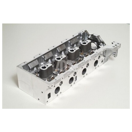 908572 - Cylinder Head 