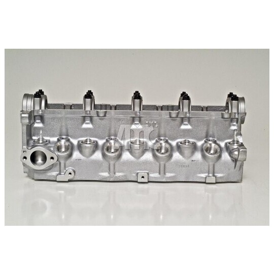 908746 - Cylinder Head 