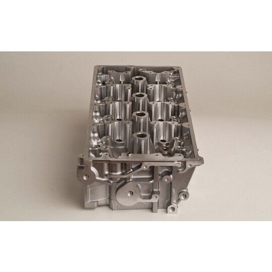 908749 - Cylinder Head 