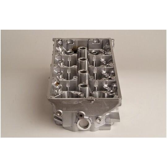 908749 - Cylinder Head 