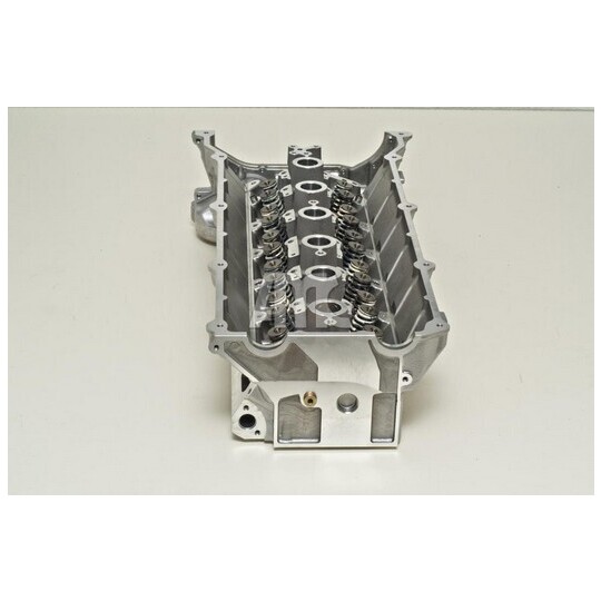 910652 - Cylinder Head 