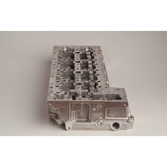 908546 - Cylinder Head 