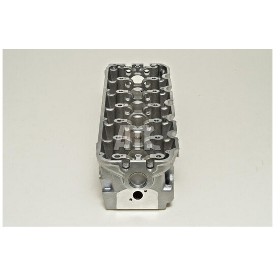 910065 - Cylinder Head 