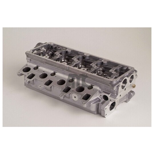 908801 - Cylinder Head 