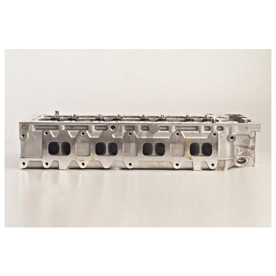 908685 - Cylinder Head 