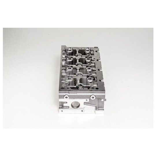 908735 - Cylinder Head 