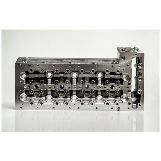 908446 - Cylinder Head 