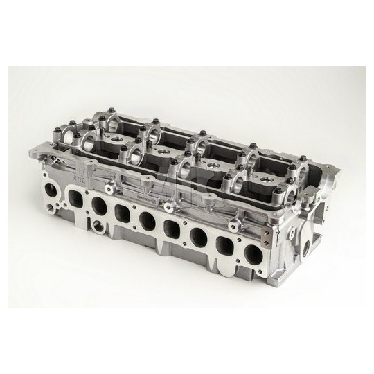 908854 - Cylinder Head 