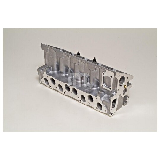 908582K - Cylinder Head 