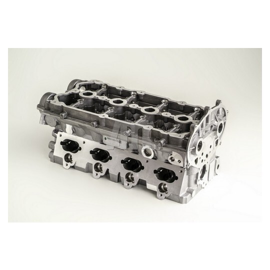 910801 - Cylinder Head 