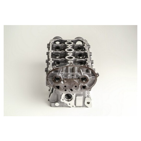 910801 - Cylinder Head 