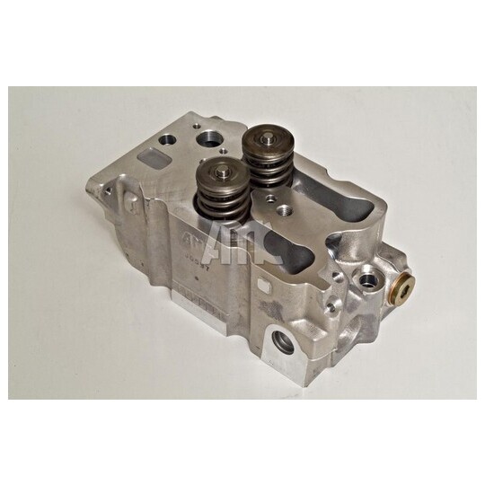 908185 - Cylinder Head 