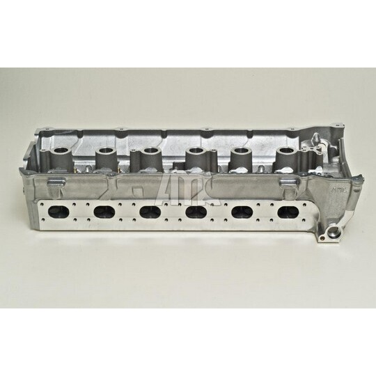 910553K - Cylinder Head 