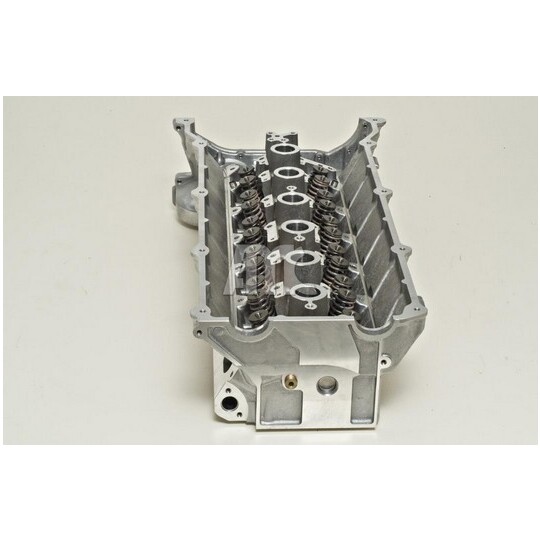 910650K - Cylinder Head 