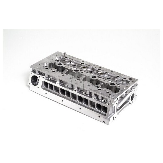 908245 - Cylinder Head 