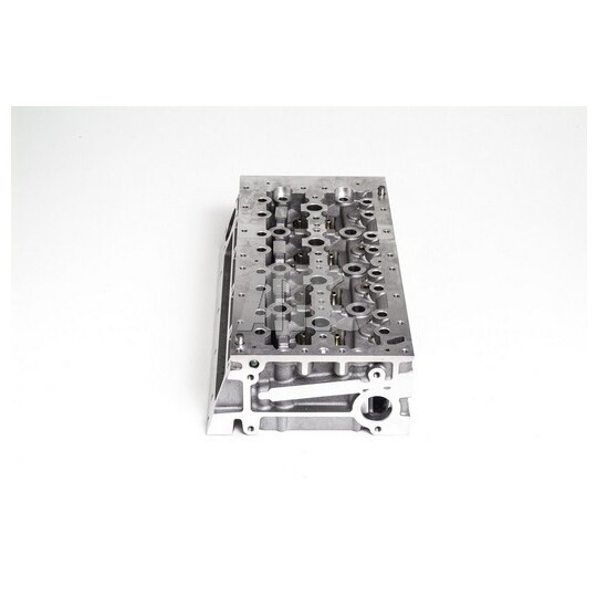 908245 - Cylinder Head 