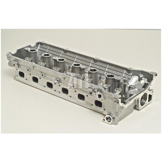 910556K - Cylinder Head 