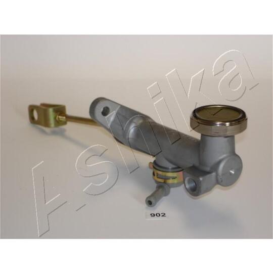 95-09-902 - Master Cylinder, clutch 