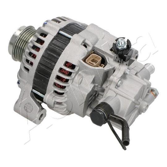 002-M952 - Alternator 