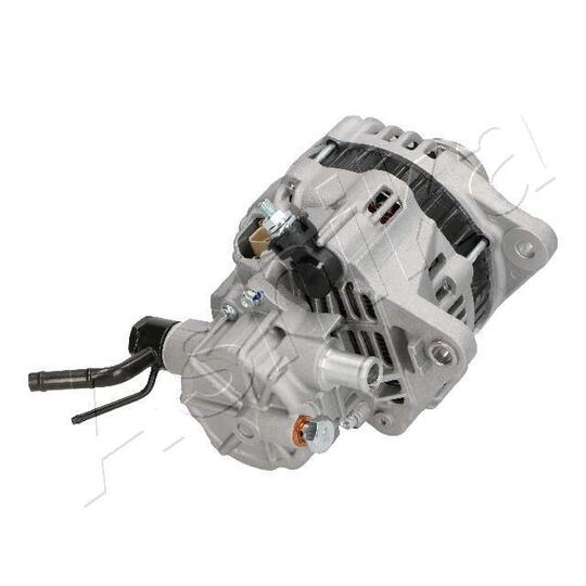 002-M952 - Alternator 