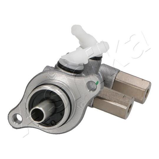 68-0K-005 - Brake Master Cylinder 