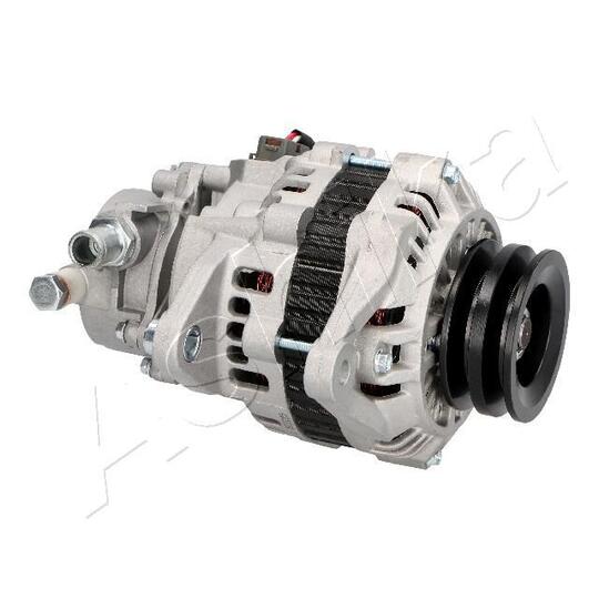 002-C983 - Alternator 