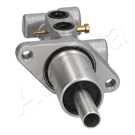 68-09-905 - Brake Master Cylinder 