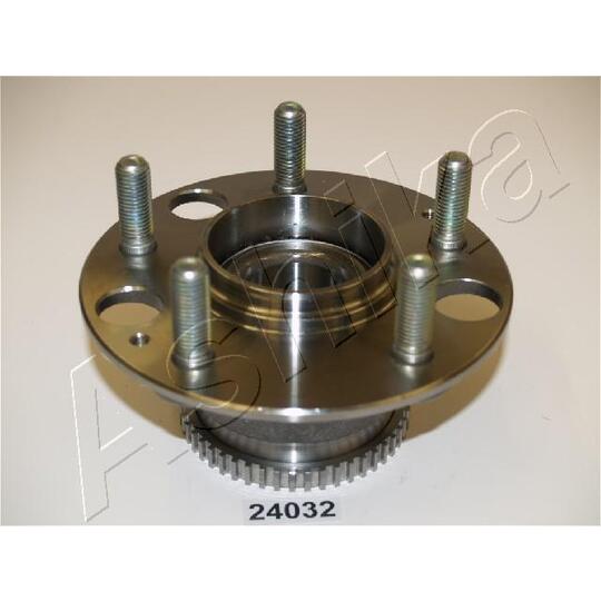 44-24032 - Wheel hub 