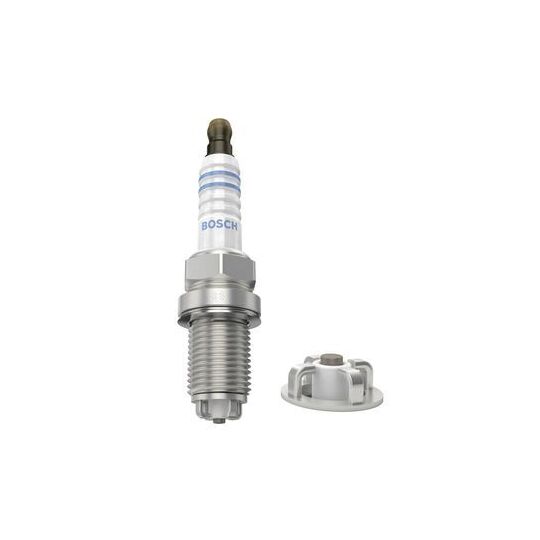 0 242 245 590 - Spark Plug 