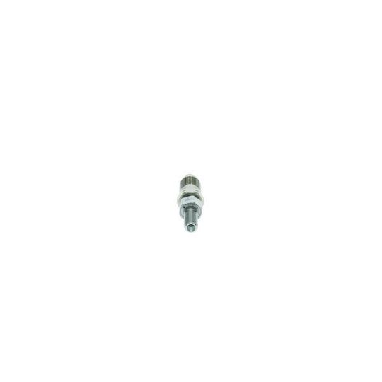 9 430 610 135 - Nozzle and Holder Assembly 